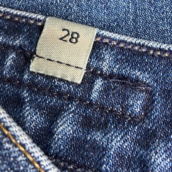CITIZENS OF HUMANITY Elsa
Mid-Rise Slim Cropped Jeans Women’s Size 28 - Picture 10 of 13